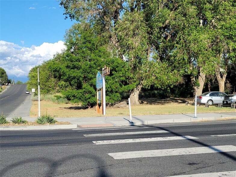 419 Main 1, Soap Lake, WA 98851