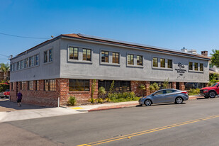 La Jolla Professional Building - Commercial Real Estate