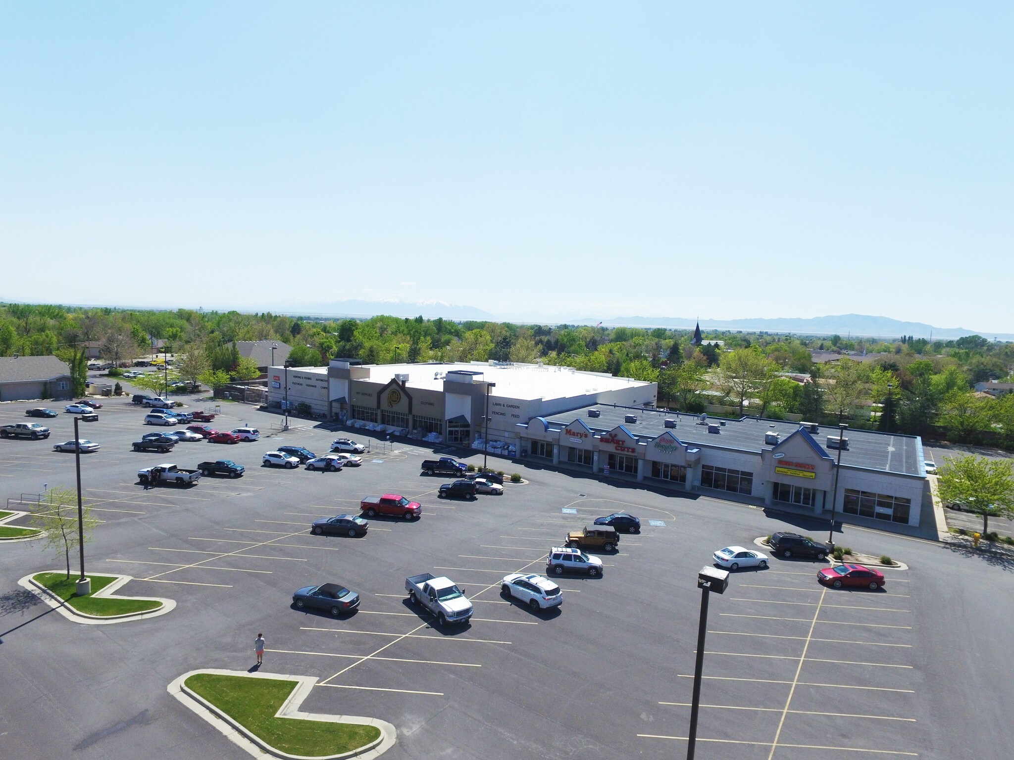 78 S Fairfield Rd, Layton, UT 84041 Retail for Lease