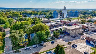 131 Church st, North Utica IL - Airbnb Property