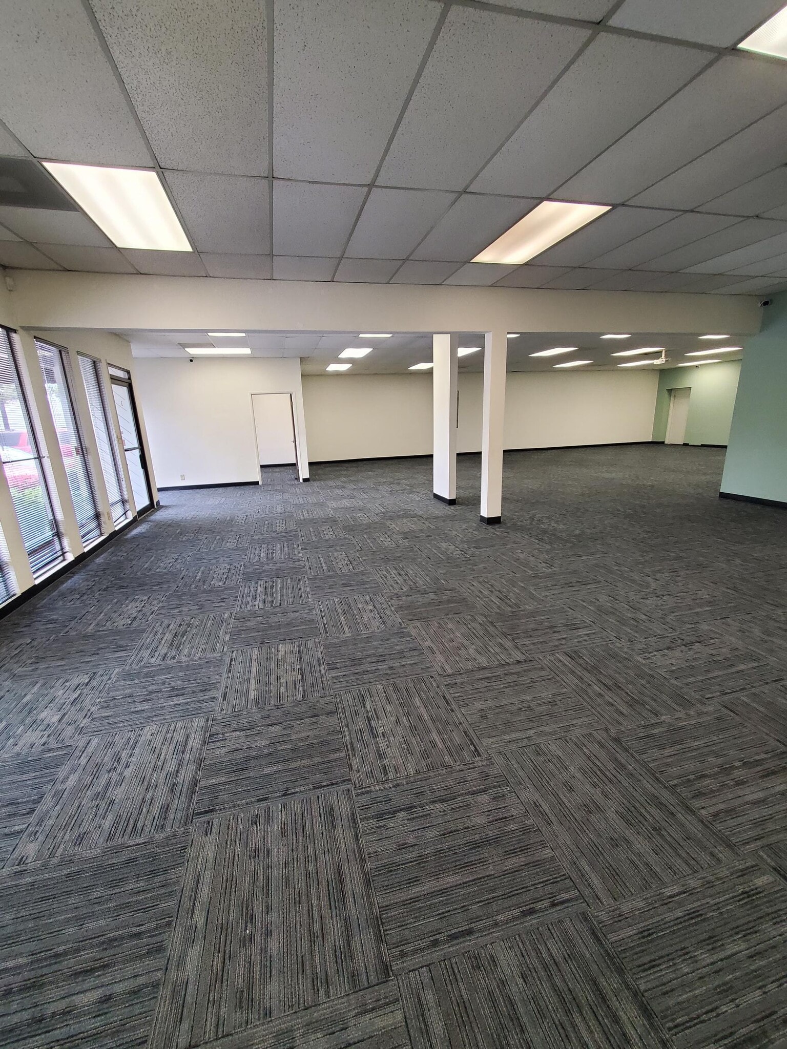 4135 Northgate Blvd, Sacramento, CA for lease Interior Photo- Image 1 of 6