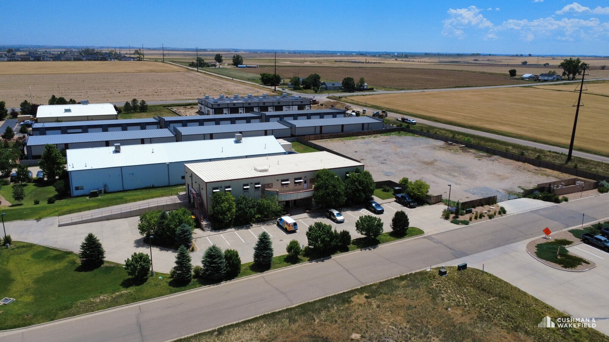 250 Perry Ln, Dacono, CO for lease Building Photo- Image 1 of 6