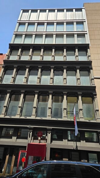 39-41 E 13th St, New York, NY for lease - Building Photo - Image 1 of 2