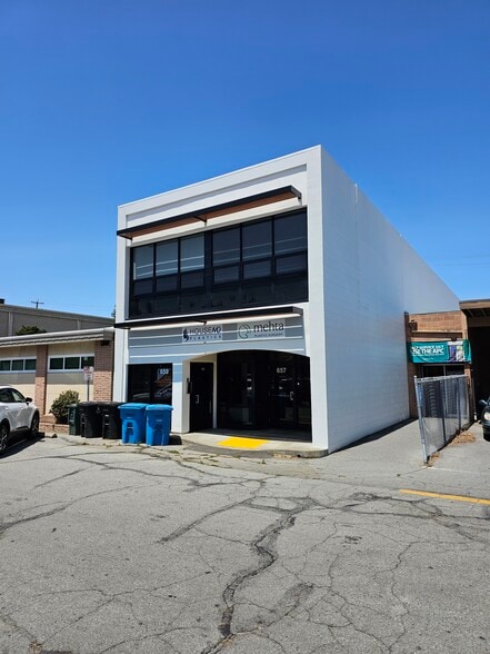 657-659 Oak Grove Ave, Menlo Park, CA for lease - Building Photo - Image 2 of 6