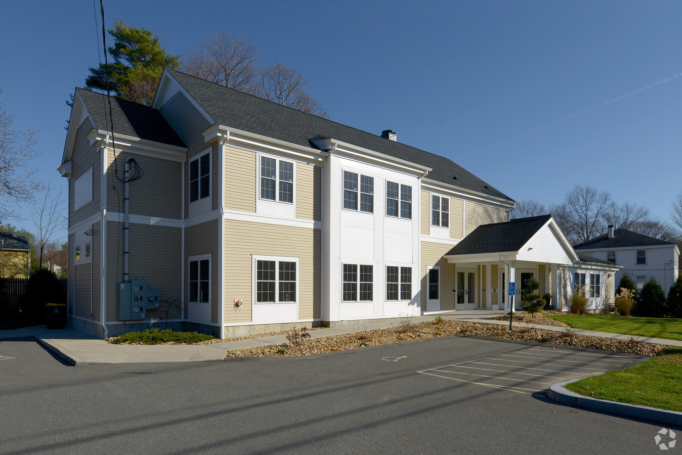 233 W Central St, Franklin, MA 02038 | LoopNet