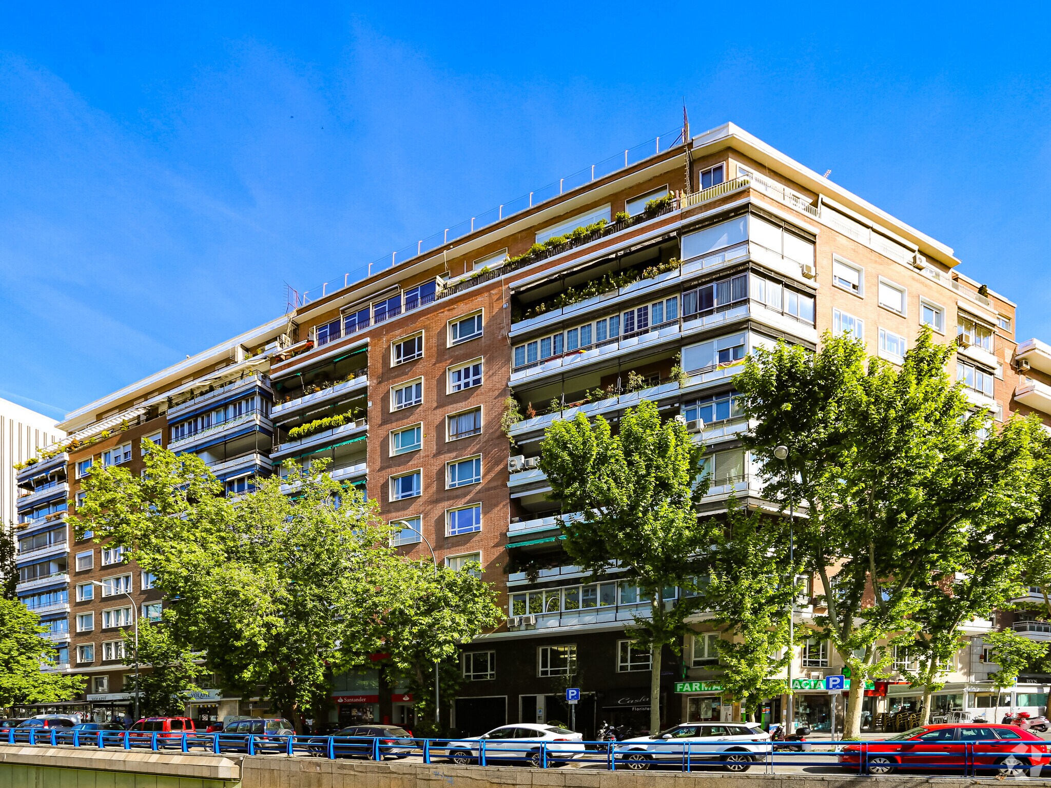 in Madrid, Madrid for sale Primary Photo- Image 1 of 1