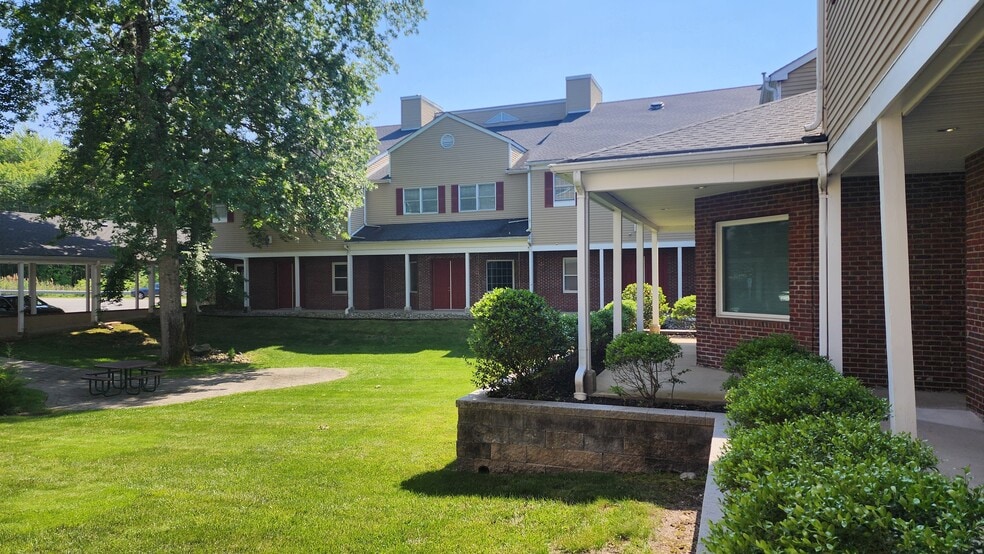 256 Columbia Tpke, Florham Park, NJ for sale - Building Photo - Image 3 of 18