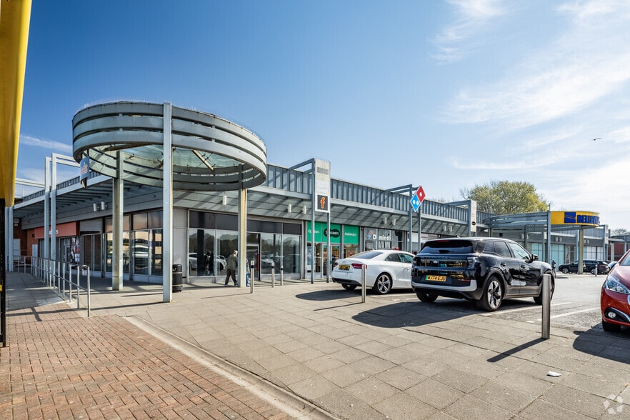 Childwall Valley Rd, Liverpool for lease - Building Photo - Image 1 of 9