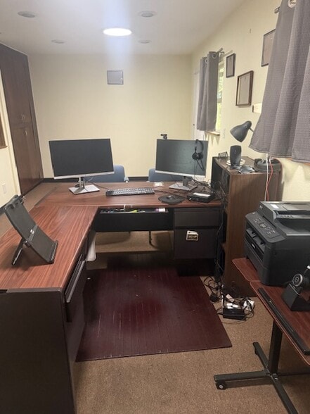 8329 Fair Oaks Blvd, Carmichael, CA for lease - Interior Photo - Image 2 of 10