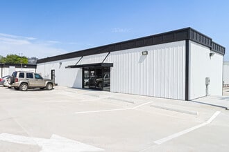 2805 Fort Campbell Blvd, Clarksville, TN for lease Building Photo- Image 1 of 10