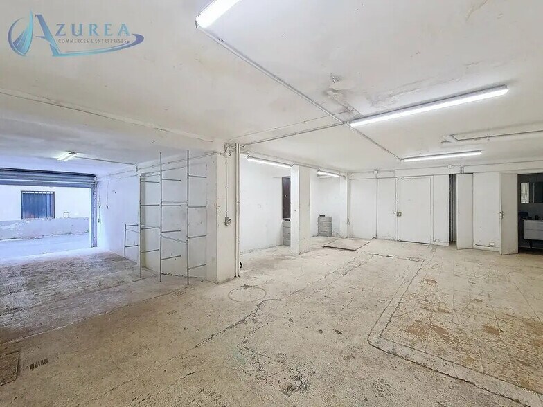 Industrial in Nice for sale - Interior Photo - Image 1 of 5