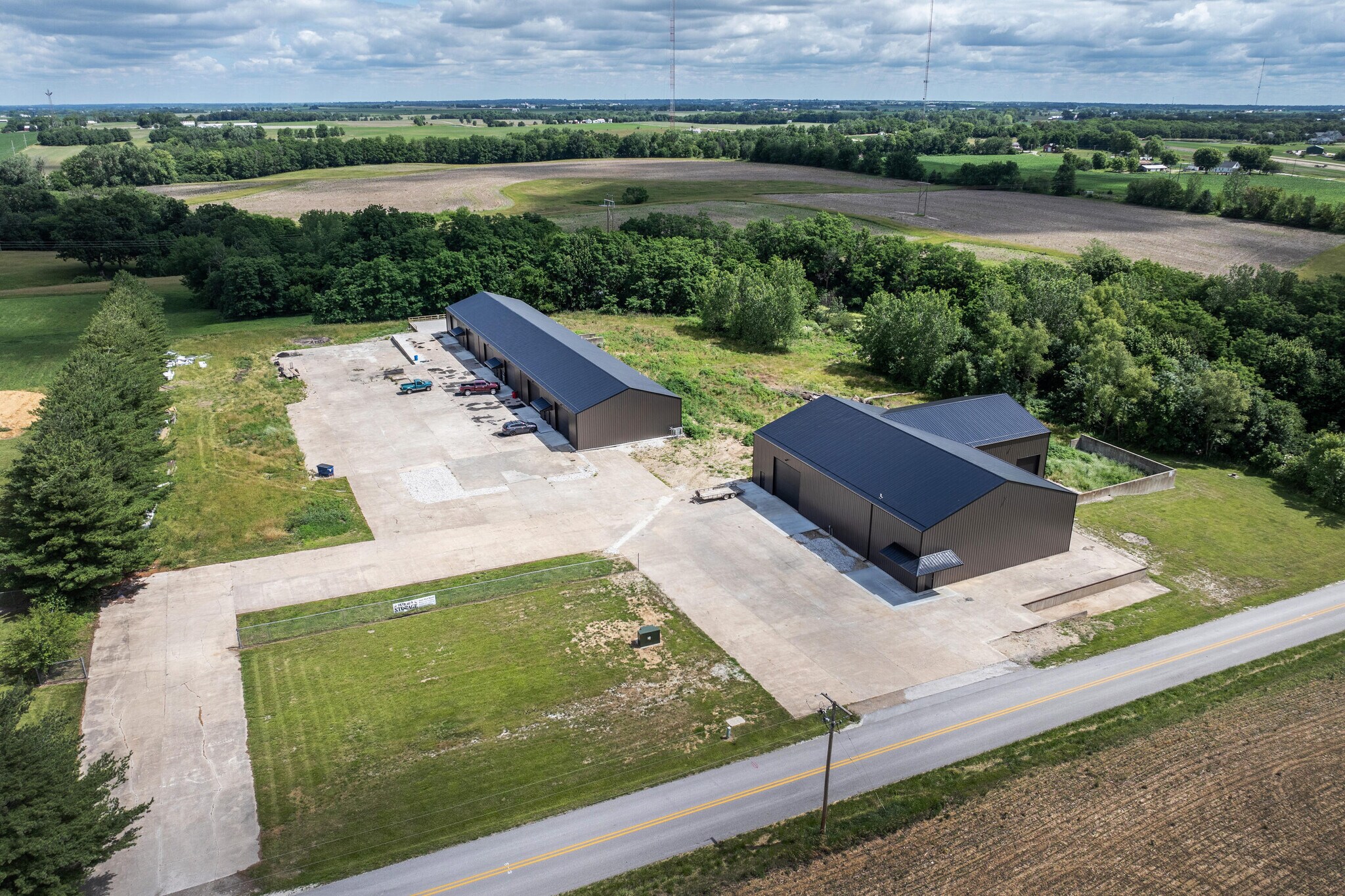 5101 Kochs Ln, Quincy, IL for lease Building Photo- Image 1 of 36