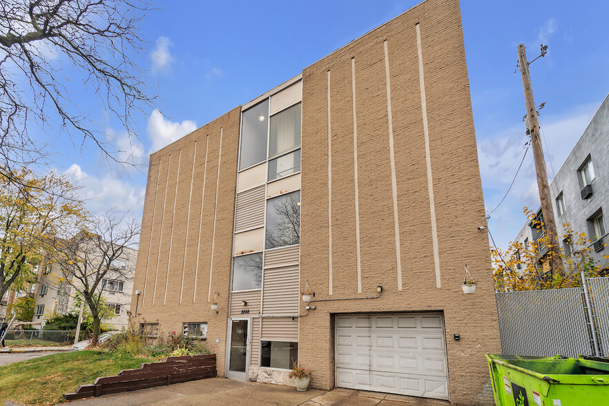 2848 W Wells St, Milwaukee, WI for sale - Building Photo - Image 1 of 5