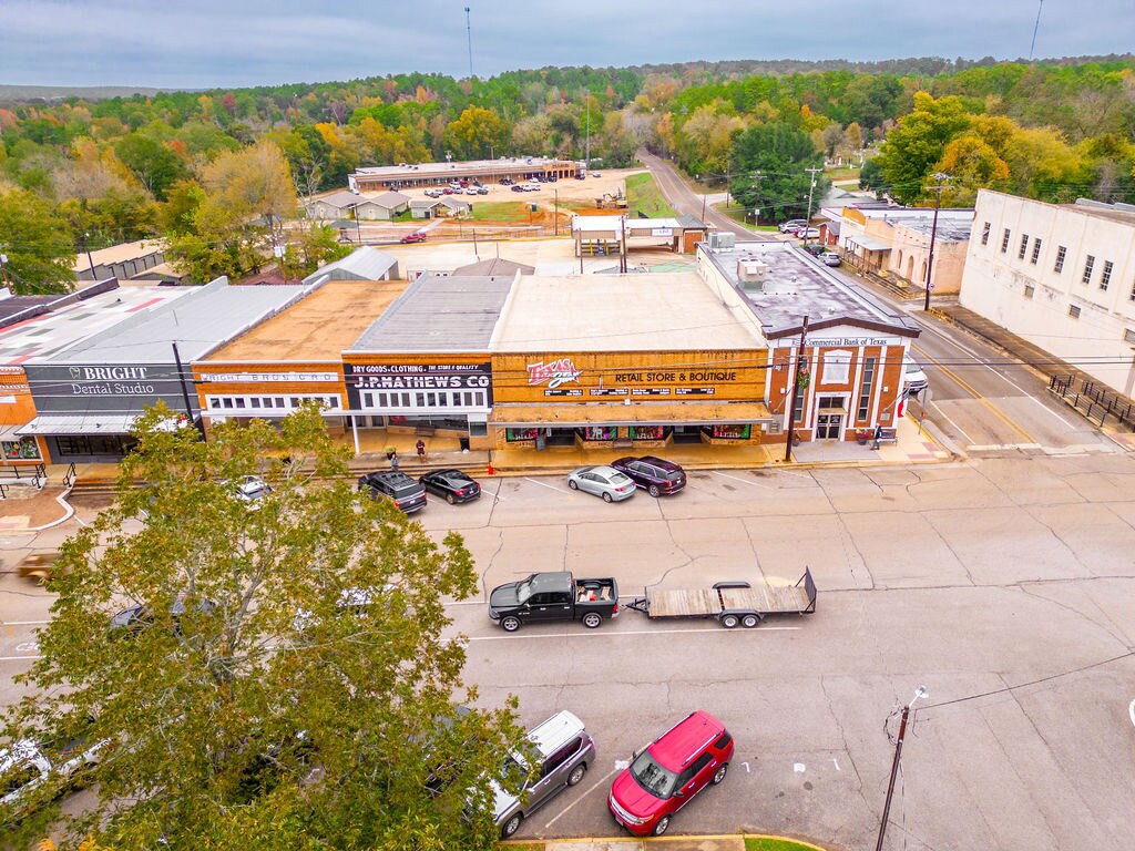 106 W Columbia St, San Augustine, TX 75972 - Texas Star Boutique | LoopNet