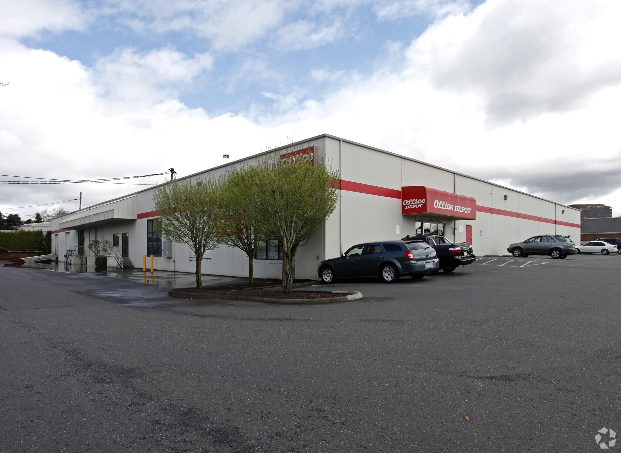 10500-10520 SW Cascade Ave, Portland, OR for sale Primary Photo- Image 1 of 1