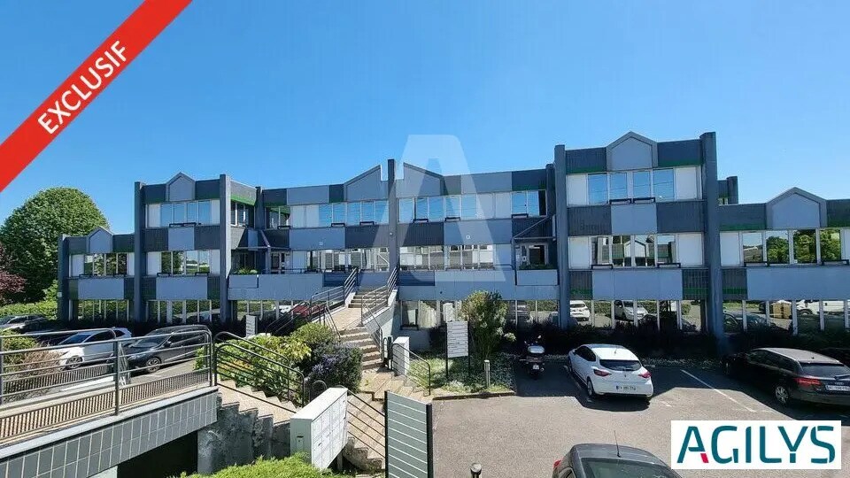 Office in Massy for sale - Building Photo - Image 1 of 9