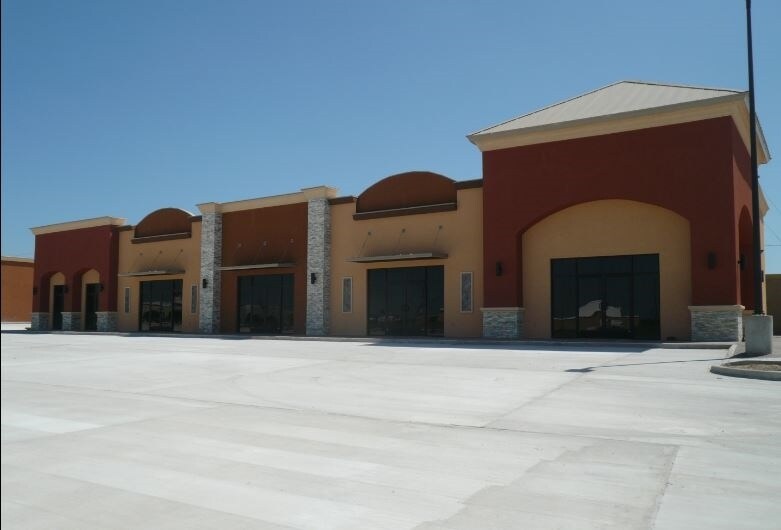 2311 Saturn Dr, Laredo, TX for sale Primary Photo- Image 1 of 1