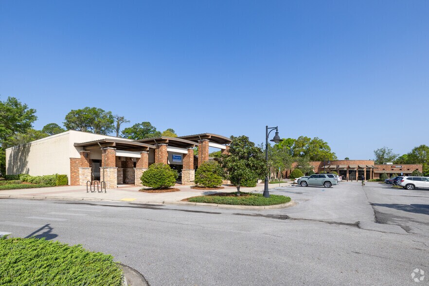3419 N 12th Ave, Pensacola, FL for lease - Primary Photo - Image 2 of 6