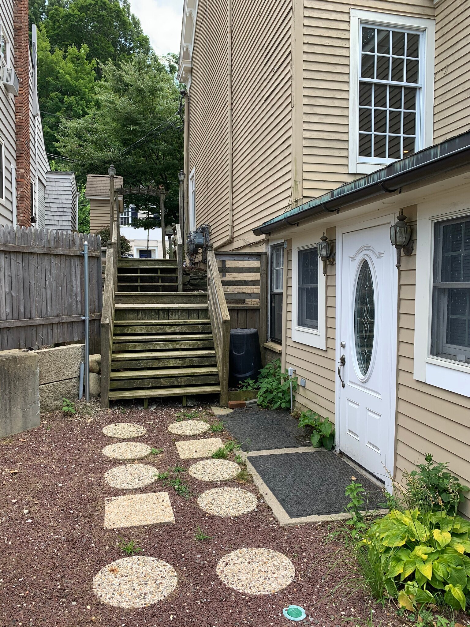 43 Main St, Cold Spring Harbor, NY 11724 Threestory mixed use