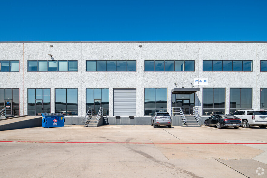 753 Port America Pl, Grapevine, TX for lease - Building Photo - Image 3 of 19