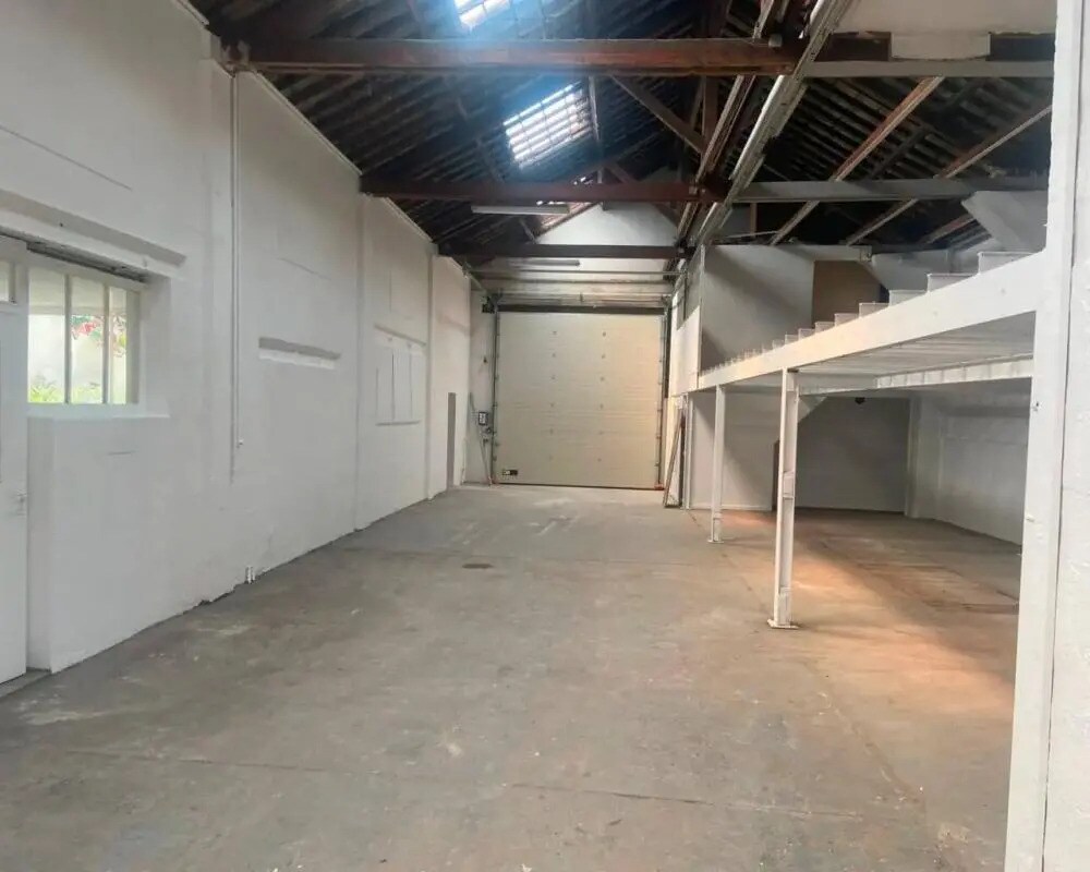 Flex in Le Havre for lease Interior Photo- Image 1 of 6
