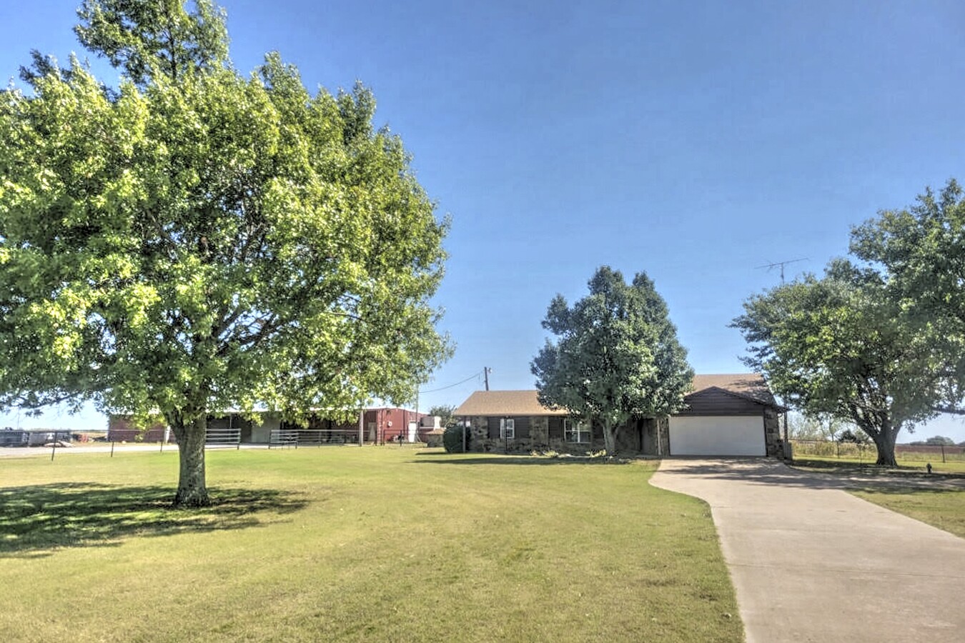 1402 Potts Rd, Marlow, OK 73055 | LoopNet