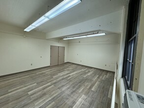 143-147 Essex St, Haverhill, MA for lease Interior Photo- Image 2 of 3