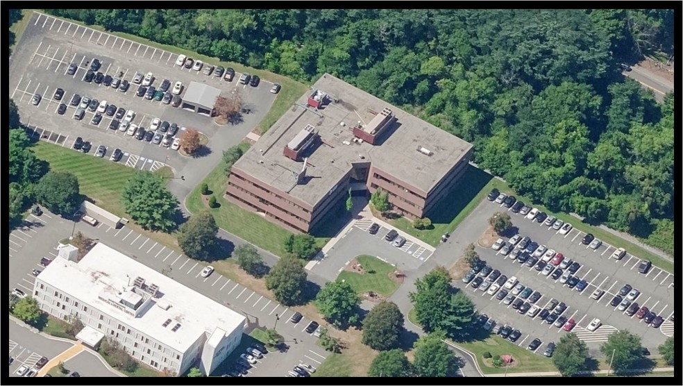 8 Essex Center Dr, Peabody, MA for lease - Aerial - Image 3 of 13