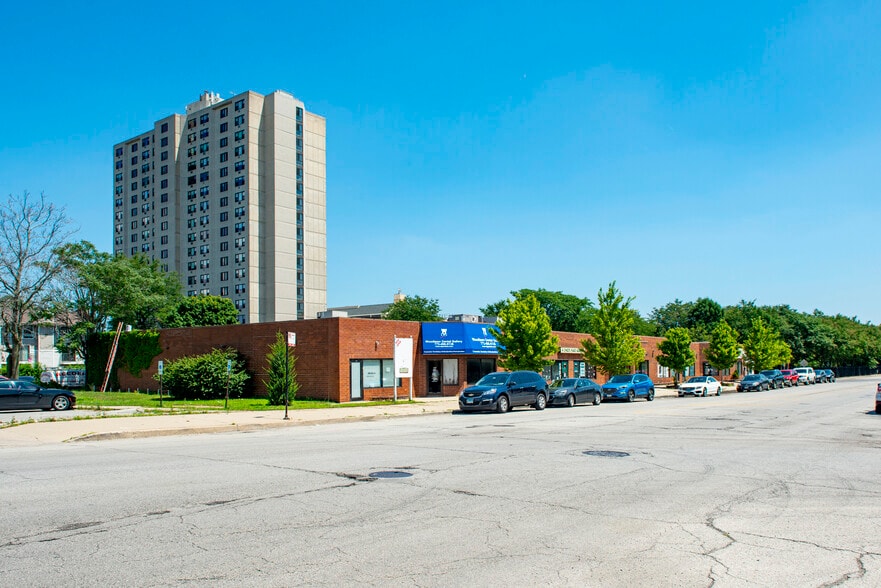 1500-1528 E 63rd St, Chicago, IL for lease - Building Photo - Image 2 of 4