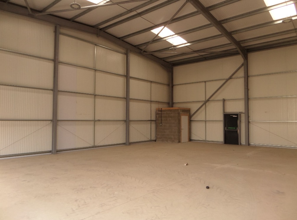 Newlands Way, Bradford for lease Interior Photo- Image 1 of 2