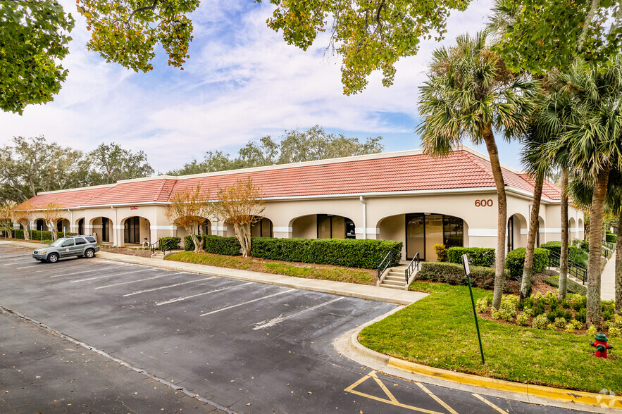 528 Northlake Blvd, Altamonte Springs, FL for lease - Building Photo - Image 1 of 10