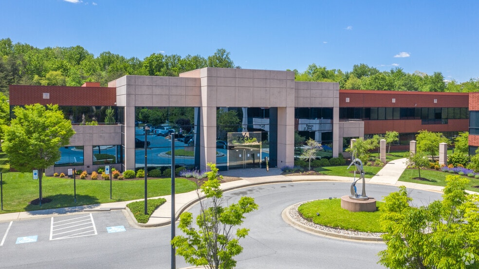 7230 Lee Deforest Dr, Columbia, MD for lease - Primary Photo - Image 1 of 100