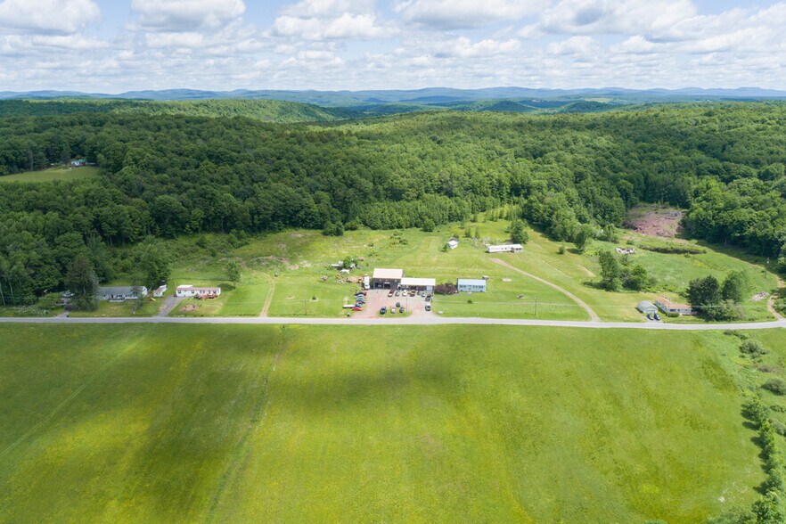 79-83 Elk Point Rd, Livingston Manor, NY for sale - Building Photo - Image 1 of 1