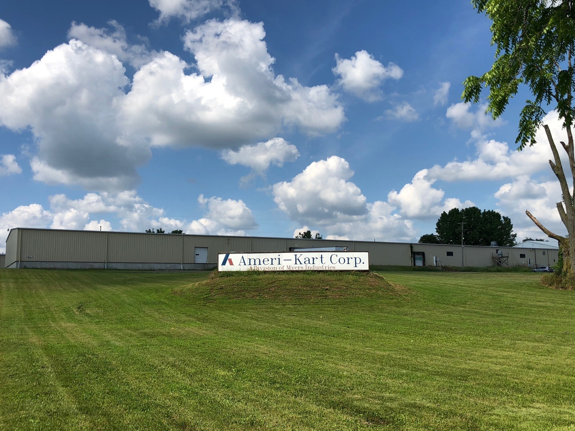 19300 Grange St, Cassopolis, MI for sale Building Photo- Image 1 of 1