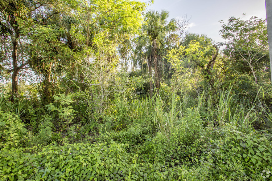 14250 N Cleveland Ave, North Fort Myers, FL for sale - Primary Photo - Image 1 of 4