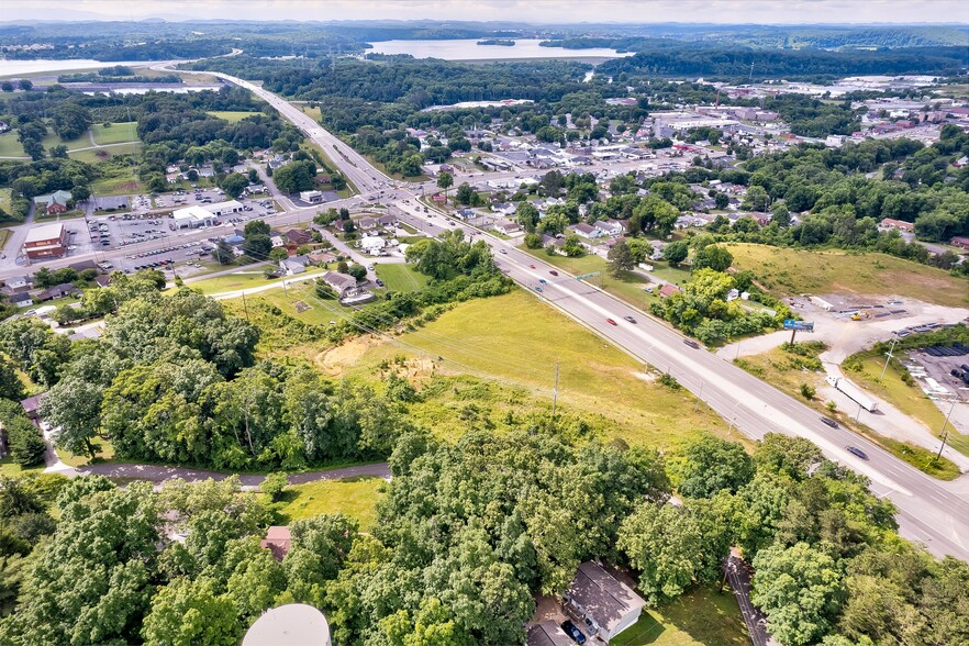 321 Hwy, Lenoir City, TN for sale - Building Photo - Image 1 of 15