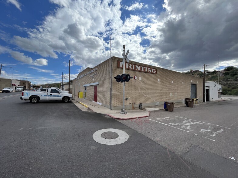 298 N Pine St, Globe, AZ for lease - Primary Photo - Image 2 of 26