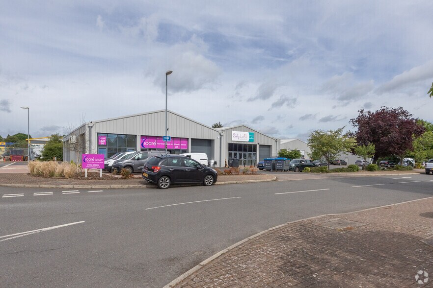 Valley Way, Market Harborough for lease - Building Photo - Image 3 of 3