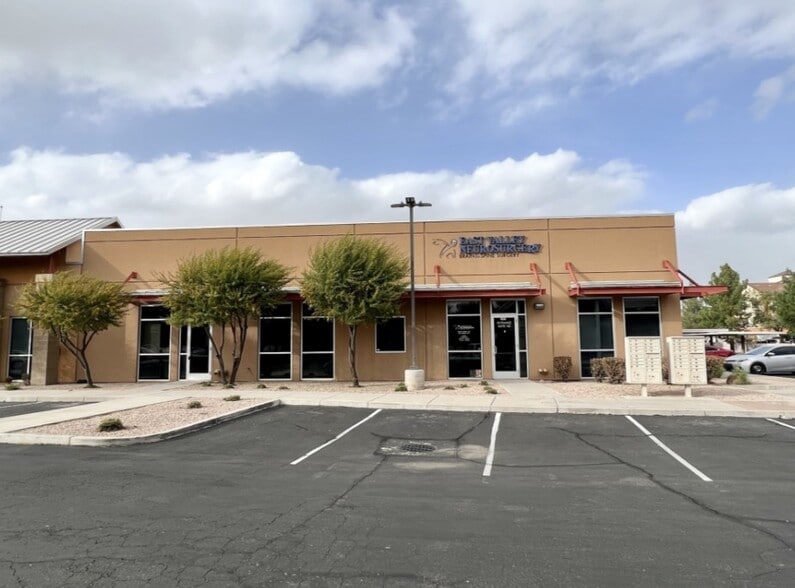 2045 S Vineyard, Mesa, AZ for lease - Building Photo - Image 3 of 5