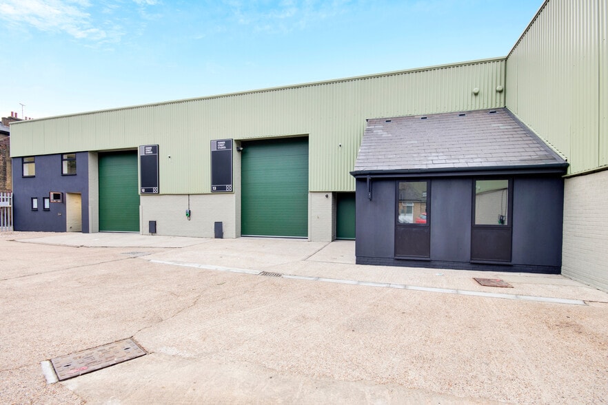 Ferrier St, London for lease - Building Photo - Image 1 of 16