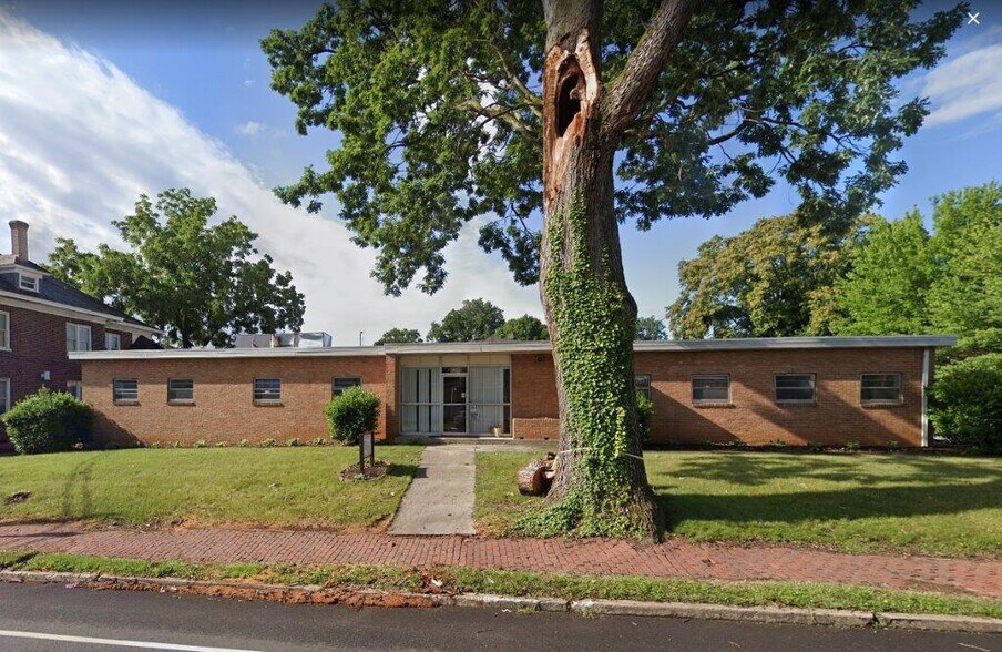 410 Elm Ave, Roanoke, VA for sale - Building Photo - Image 1 of 1