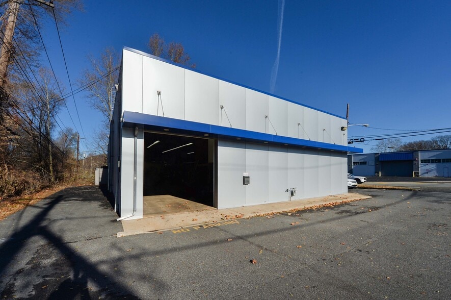 20 Franklin Tpke, Mahwah, NJ for lease - Building Photo - Image 3 of 36