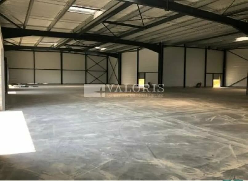 Retail in Anse for lease - Building Photo - Image 3 of 6