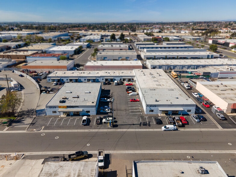 2020-2030 S Susan St, Santa Ana, CA for lease - Building Photo - Image 1 of 5