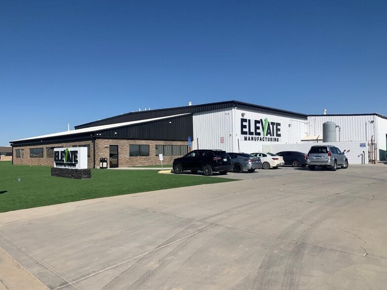 9486 Holly Rd, Adelanto, CA for sale - Building Photo - Image 2 of 23