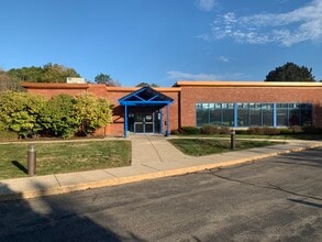 282 Corporate Dr, Portsmouth, NH for lease Building Photo- Image 1 of 1
