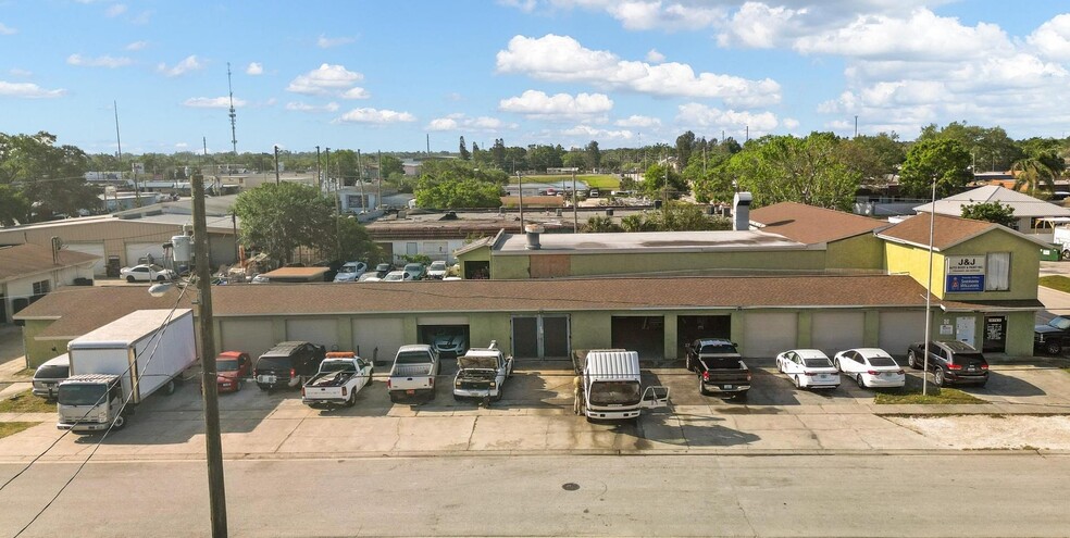 4950 72nd Ave N, Pinellas Park, FL for sale - Primary Photo - Image 1 of 18