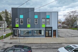More details for 316 S Henry St, Bay City, MI - Retail for Sale