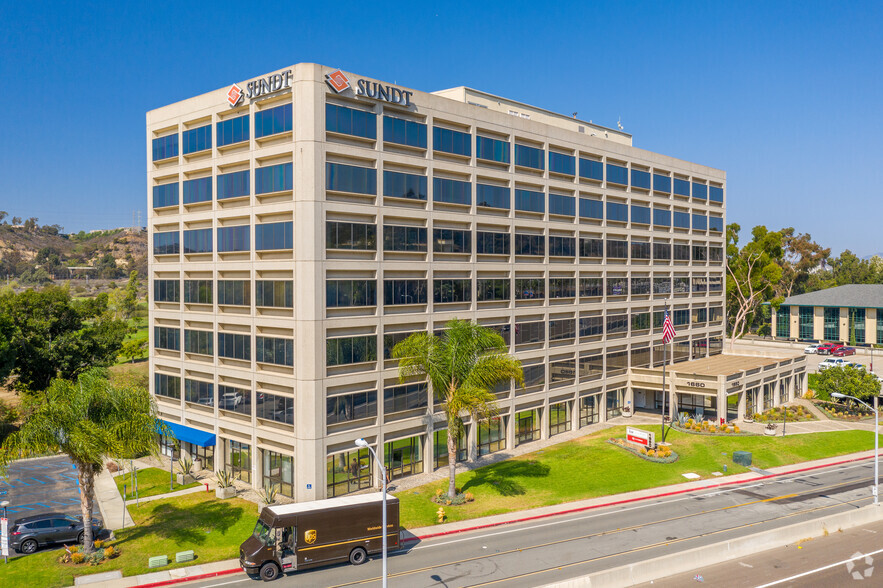 1660 Hotel Cir N, San Diego, CA for lease - Primary Photo - Image 1 of 4