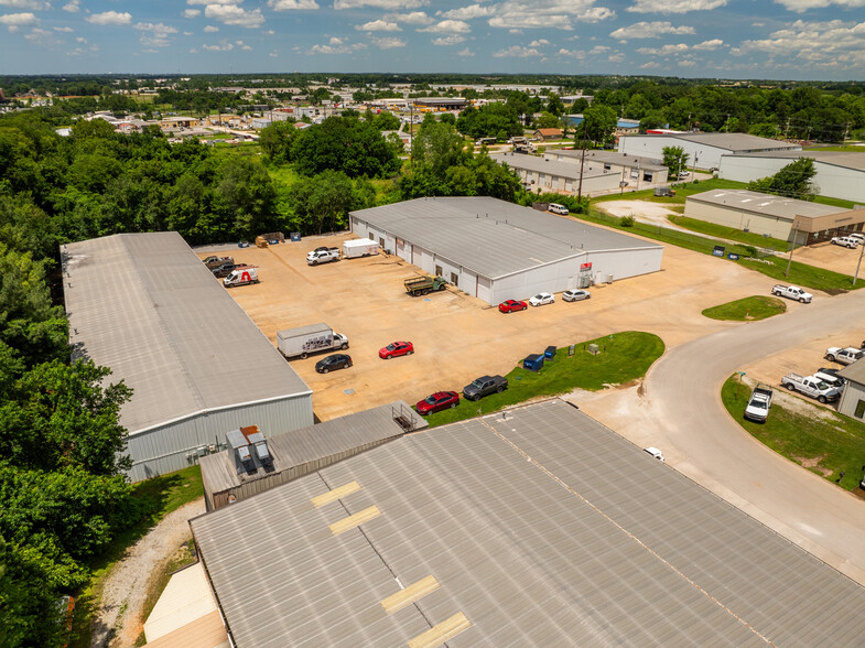 1086 Athens Ave, Bethel Heights, AR for lease - Building Photo - Image 3 of 6